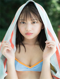 奇怪的她