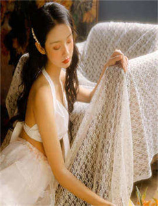 亚洲精品字幕在线观看-欧美一卡2卡三卡4卡公司