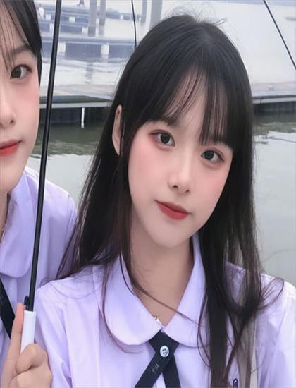 漂亮女人視頻_野花社區在線觀看免費完整版中文