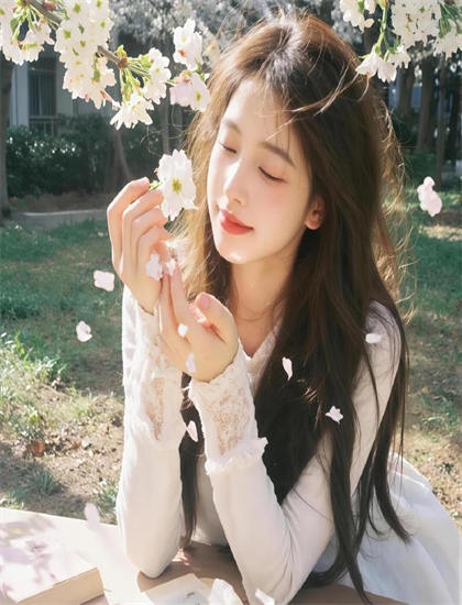 swag在线播放_嗯啊好爽视频_女人的颜色剧情